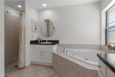 WHAT?? THIS SELLER IS OFFERING $10K FOR A NEW ROOF OR OFF THE on Citrus Springs Country Club in Florida - for sale on GolfHomes.com, golf home, golf lot