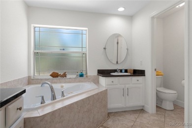 WHAT?? THIS SELLER IS OFFERING $10K FOR A NEW ROOF OR OFF THE on Citrus Springs Country Club in Florida - for sale on GolfHomes.com, golf home, golf lot