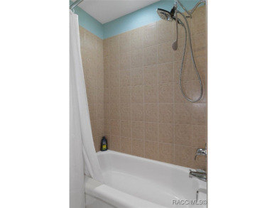 WHAT?? THIS SELLER IS OFFERING $10K FOR A NEW ROOF OR OFF THE on Citrus Springs Country Club in Florida - for sale on GolfHomes.com, golf home, golf lot