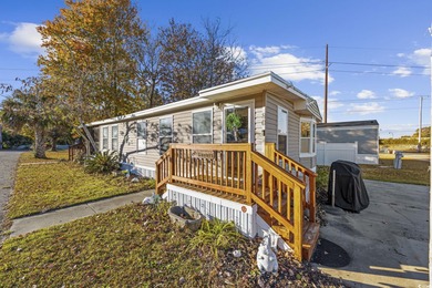 Welcome home to this well-maintained 3-bedroom, 2-bath mobile on  in South Carolina - for sale on GolfHomes.com, golf home, golf lot