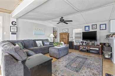 Welcome home to this well-maintained 3-bedroom, 2-bath mobile on  in South Carolina - for sale on GolfHomes.com, golf home, golf lot