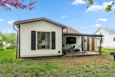This inviting 2-bedroom, 1-bath well-kept home is ready for your on Elks Country Club in Indiana - for sale on GolfHomes.com, golf home, golf lot