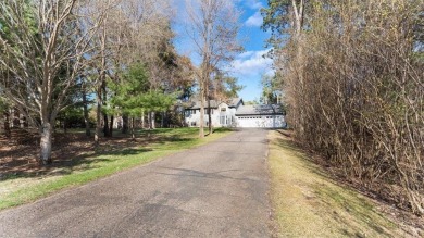 Step from your backyard to Hole 11 at Oak Hill Golf Course! This on Oak Hill Golf Club in Minnesota - for sale on GolfHomes.com, golf home, golf lot