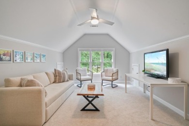 Rare opportunity in the Country Club of Roswell - Willow Springs on Country Club of Roswell in Georgia - for sale on GolfHomes.com, golf home, golf lot