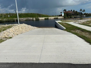 OVER-SIZED BUILDING SITE WITH DIRECT GULF ACCESS AND SOUTHERN on Burnt Store Golf Club in Florida - for sale on GolfHomes.com, golf home, golf lot