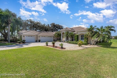 DO NOT MISS THIS GEM OF A HOME LOCATED IN THE HEART OF SUNTREE on Suntree Country Club in Florida - for sale on GolfHomes.com, golf home, golf lot