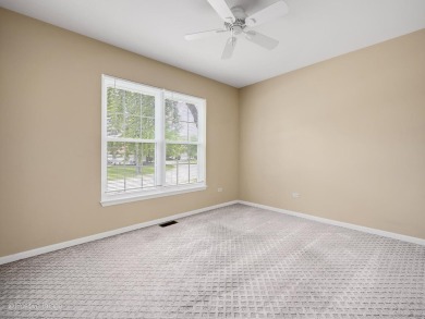 RETIREMENT LIVING AT IT'S BEST!  Ranch home in on The Links at Carillon in Illinois - for sale on GolfHomes.com, golf home, golf lot