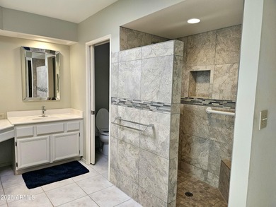 Well maintained 3 bed 2 bath home on quiet cul-de-sac in CWPV on Cottonwood Country Club in Arizona - for sale on GolfHomes.com, golf home, golf lot