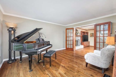 Welcome to this exquisite home nestled down a tree-lined street on White Eagle Golf Club in Illinois - for sale on GolfHomes.com, golf home, golf lot