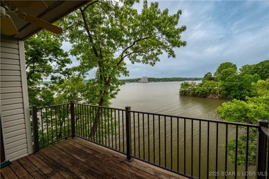 Beautifully Updated, Top Floor, 2 Bdrm, 2 Bath, Furnished on Seasons Ridge At Four Seasons in Missouri - for sale on GolfHomes.com, golf home, golf lot