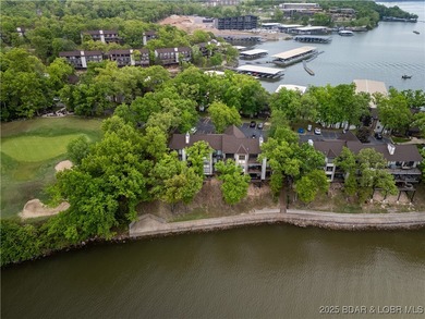 Beautifully Updated, Top Floor, 2 Bdrm, 2 Bath, Furnished on Seasons Ridge At Four Seasons in Missouri - for sale on GolfHomes.com, golf home, golf lot