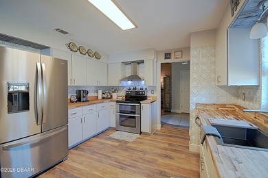 CLEAN and BETTER than turn-key! Welcome home to this beautifully on Daytona Beach Golf Club in Florida - for sale on GolfHomes.com, golf home, golf lot