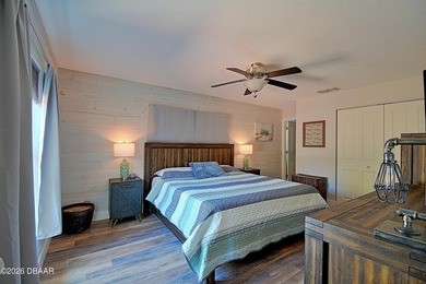 CLEAN and BETTER than turn-key! Welcome home to this beautifully on Daytona Beach Golf Club in Florida - for sale on GolfHomes.com, golf home, golf lot