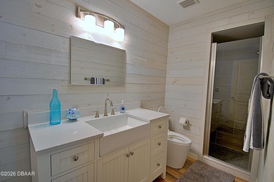 CLEAN and BETTER than turn-key! Welcome home to this beautifully on Daytona Beach Golf Club in Florida - for sale on GolfHomes.com, golf home, golf lot