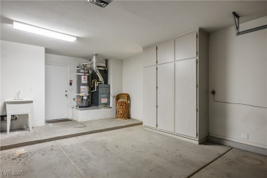 Welcome to this single-story home located in the desirable Sun on Highland Falls Golf Club in Nevada - for sale on GolfHomes.com, golf home, golf lot