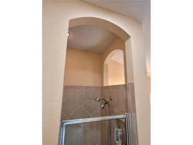 This beautifully maintained and move-in ready Iris Designer home on The Links of Spruce Creek in Florida - for sale on GolfHomes.com, golf home, golf lot
