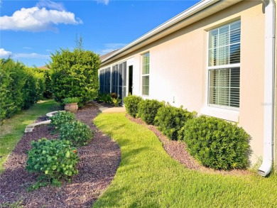 This beautifully maintained and move-in ready Iris Designer home on The Links of Spruce Creek in Florida - for sale on GolfHomes.com, golf home, golf lot