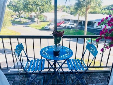 Beautiful corner 2bed/2bath condo unit w/new kitchen appliances on Coral Ridge Country Club in Florida - for sale on GolfHomes.com, golf home, golf lot