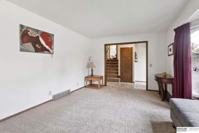 Tyson Compton, M: , tyson,   - GOLF COURSE LIVING! Welcome to on Oak Hills Country Club in Nebraska - for sale on GolfHomes.com, golf home, golf lot