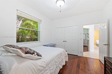 *WOW* AMAZING BRIGHT & SPACIOUS REMODELED 5 BEDROOM/3 FULL BATHS on Weston Hills Country Club in Florida - for sale on GolfHomes.com, golf home, golf lot