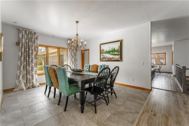 Welcome to The Huskins Home offering you a blend of comfort on Bella Vista Country Club - Highlands in Arkansas - for sale on GolfHomes.com, golf home, golf lot