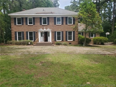 Property owned by U.S. Dept. of HUD. Case #387-376610 on Scotch Meadows Country Club in North Carolina - for sale on GolfHomes.com, golf home, golf lot