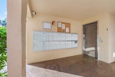 HANDYMAN SPECIAL! This 1-bedroom, 1.5-bath unit offers beautiful on Oriole Golf and Tennis Club in Florida - for sale on GolfHomes.com, golf home, golf lot