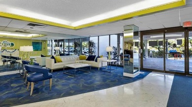 Great condo centrally located in the heart of Hollywood in the on Hillcrest Golf and Country Club in Florida - for sale on GolfHomes.com, golf home, golf lot