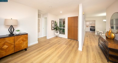 Unique Rossmoor Pinehurst Model Condo that comes with your own on Rossmoor Golf Course in California - for sale on GolfHomes.com, golf home, golf lot