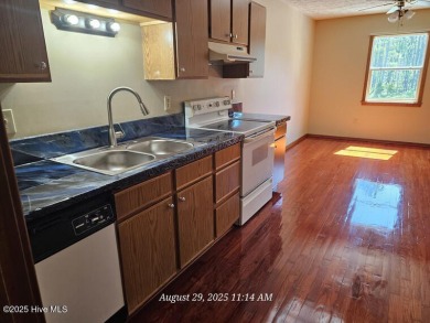 Looking for a Big Private Yard and a nice Handicapped equipped on The Lakes Country Club in North Carolina - for sale on GolfHomes.com, golf home, golf lot