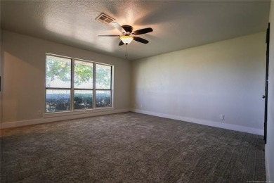 Golf Lover's Dream!
This 3-bedroom, 2-bath home with a 2-car on  in Oklahoma - for sale on GolfHomes.com, golf home, golf lot