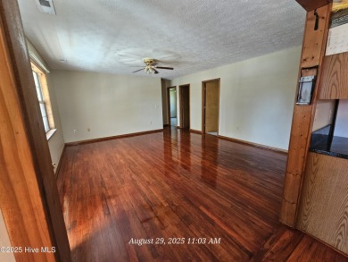 Looking for a Big Private Yard and a nice Handicapped equipped on The Lakes Country Club in North Carolina - for sale on GolfHomes.com, golf home, golf lot