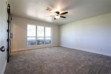 Golf Lover's Dream!
This 3-bedroom, 2-bath home with a 2-car on  in Oklahoma - for sale on GolfHomes.com, golf home, golf lot