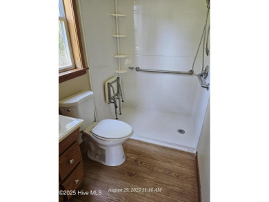 Looking for a Big Private Yard and a nice Handicapped equipped on The Lakes Country Club in North Carolina - for sale on GolfHomes.com, golf home, golf lot
