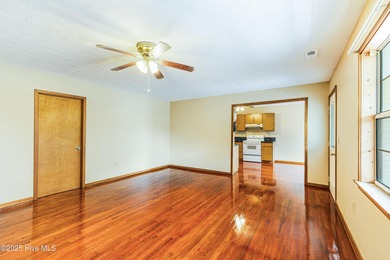 Looking for a Big Private Yard and a nice Handicapped equipped on The Lakes Country Club in North Carolina - for sale on GolfHomes.com, golf home, golf lot