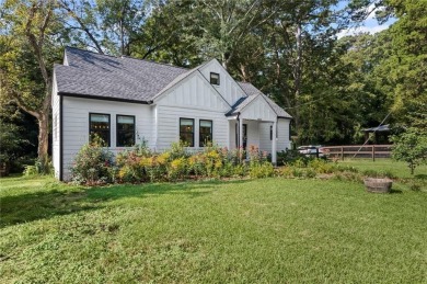 PERFECT OPPORTUNITY FOR A SAVVY BUYER OR INVESTOR! Drive up and on Alfred Tup Holmes Golf Course in Georgia - for sale on GolfHomes.com, golf home, golf lot