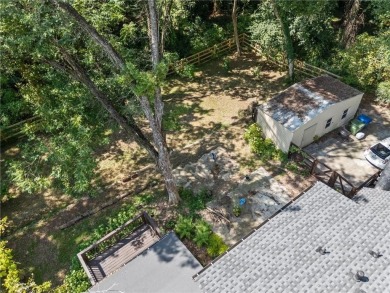 PERFECT OPPORTUNITY FOR A SAVVY BUYER OR INVESTOR! Drive up and on Alfred Tup Holmes Golf Course in Georgia - for sale on GolfHomes.com, golf home, golf lot