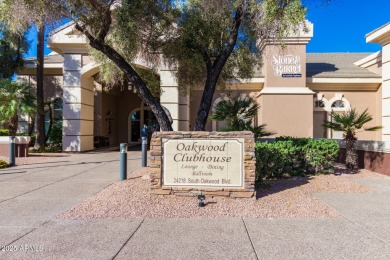 3 beds, 2 baths, 2.5 car garage, in guard-gated community of Sun on Oakwood Golf Club  in Arizona - for sale on GolfHomes.com, golf home, golf lot