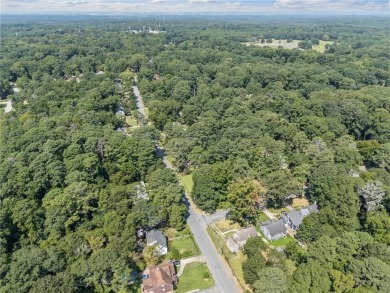 PERFECT OPPORTUNITY FOR A SAVVY BUYER OR INVESTOR! Drive up and on Alfred Tup Holmes Golf Course in Georgia - for sale on GolfHomes.com, golf home, golf lot