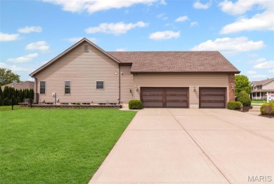 Evening Open House this Thursday 6/12 from 5PM to 7PM. Discover on Far Oaks Golf Club in Illinois - for sale on GolfHomes.com, golf home, golf lot
