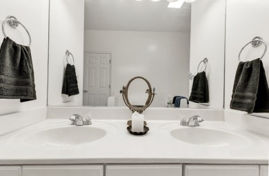 Welcome to 133 Oak Lane Villa! This impeccably maintained on Glade Springs Resort Golf Course in West Virginia - for sale on GolfHomes.com, golf home, golf lot