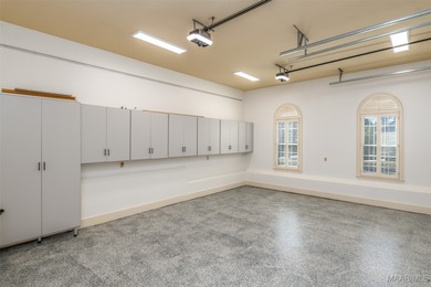 LUXURIOUS GOLF COURSE LIVING IN WYNLAKES. Experience refined on Wynlakes Golf and Country Club in Alabama - for sale on GolfHomes.com, golf home, golf lot