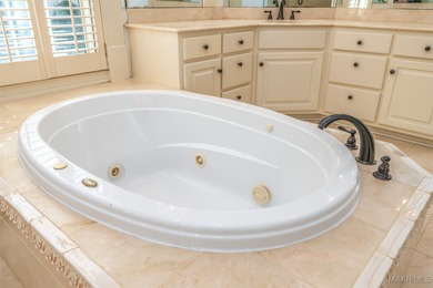 LUXURIOUS GOLF COURSE LIVING IN WYNLAKES. Experience refined on Wynlakes Golf and Country Club in Alabama - for sale on GolfHomes.com, golf home, golf lot