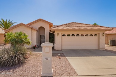 OAKWOOD GEM! Beautifully maintained Valencia Model with 2 BR / 2 on Oakwood Golf Club  in Arizona - for sale on GolfHomes.com, golf home, golf lot