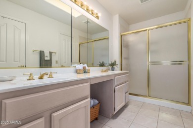 OAKWOOD GEM! Beautifully maintained Valencia Model with 2 BR / 2 on Oakwood Golf Club  in Arizona - for sale on GolfHomes.com, golf home, golf lot
