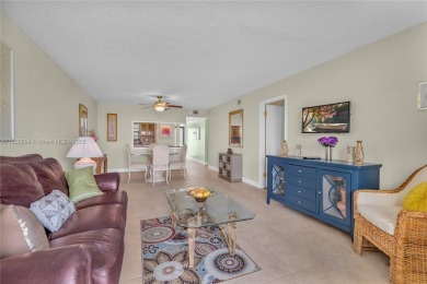 Excellent opportunity to live in the beautiful Palms Tower. This on Deer Creek Golf Club in Florida - for sale on GolfHomes.com, golf home, golf lot