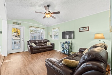 JUST LISTED... WELL UPDATED AND MAINTAINED 4 BED/2 BATH BEACH on Prestwick Country Club in South Carolina - for sale on GolfHomes.com, golf home, golf lot