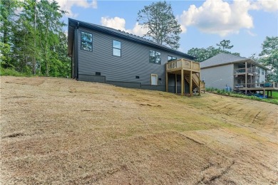 Come see this fantastic new construction home with a one year on Bella Vista Country Club - Kingswood in Arkansas - for sale on GolfHomes.com, golf home, golf lot