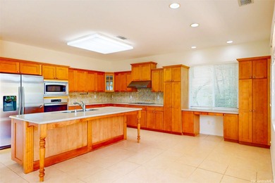 Welcome to your piece of paradise in the Ocean Pointe community! on Hoakalei Country Club At Ocean Pointe in Hawaii - for sale on GolfHomes.com, golf home, golf lot