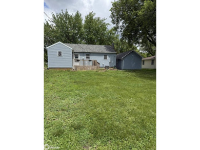 Welcome to this cozy and well-maintained 3-4 bedroom, 1.5-bath on Breda Golf Club in Iowa - for sale on GolfHomes.com, golf home, golf lot
